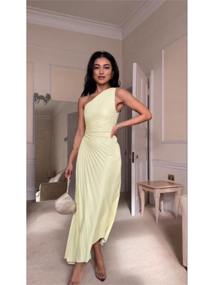 Selena One Shoulder Pleated Maxi Dress